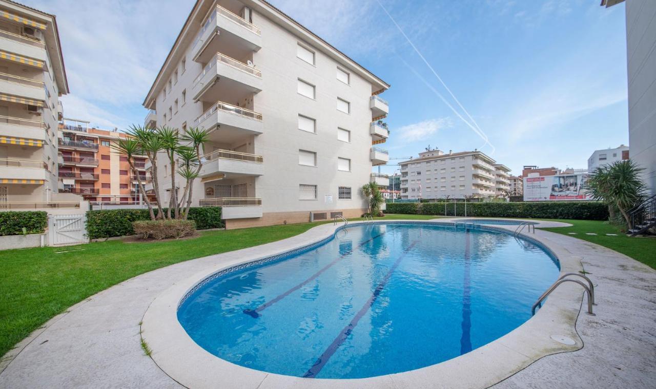 R113 Beachfront Apartment Romeu Calafell Exteriör bild